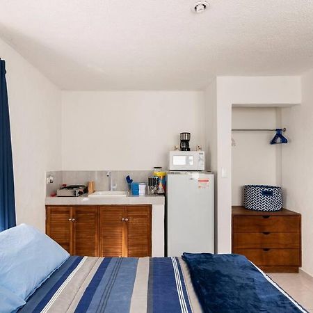 Micro Studio Perfect For Backpackers, Couples, 3 Min Drive To Playa El Nino Cancún Eksteriør bilde